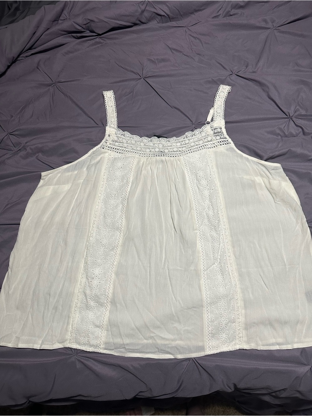 Torrid White Gauze crochet tank-NWT-Sz 3